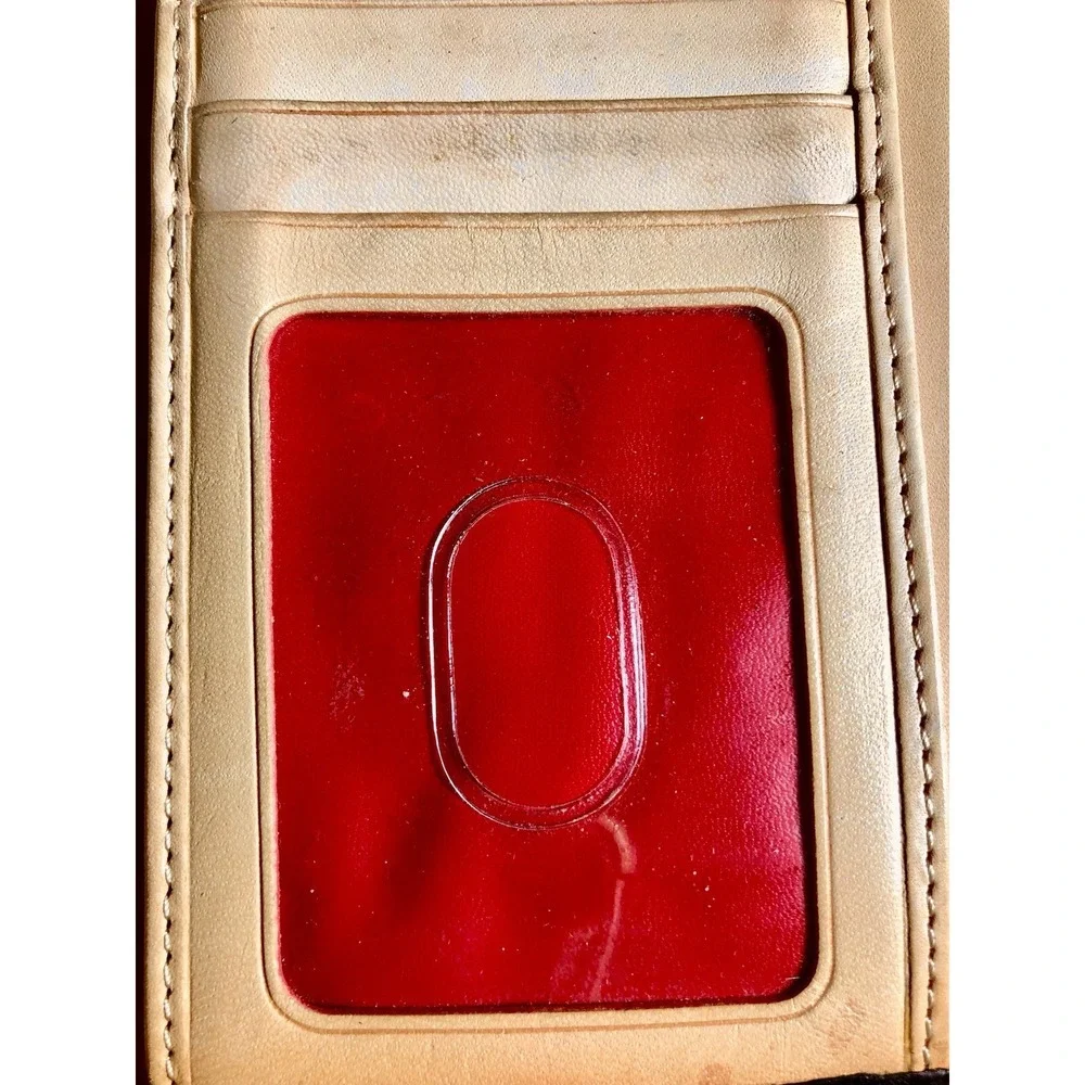 Dooney & Bourke Dillen Black‎ Pebbled Grain Leather Clutch Trifold Wallet